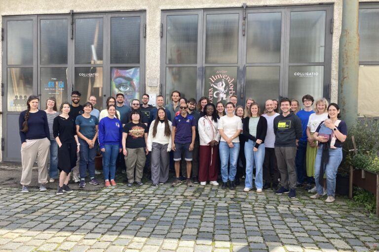 Teamfoto – 39. Tür an Tür-Konferenz